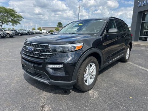 Certified 2023 Ford Explorer XLT w/ Equipment Group 202A image 2