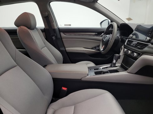 Used 2020 Honda Accord LX image 21