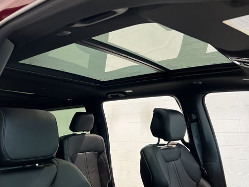 New 2025 Jeep Wagoneer Series II w/ Premium Group I image 31