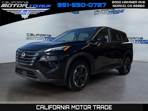 Used 2024 Nissan Rogue SV image 1