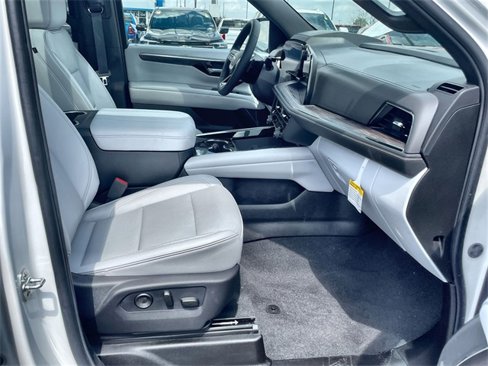 New 2025 Chevrolet Tahoe Premier image 17