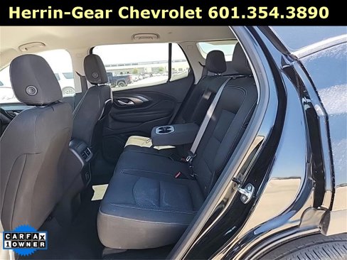 Used 2024 GMC Terrain SLE w/ Elevation Edition image 6