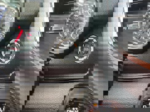 New 2026 RAM 1500 4x4 Crew Cab image 23