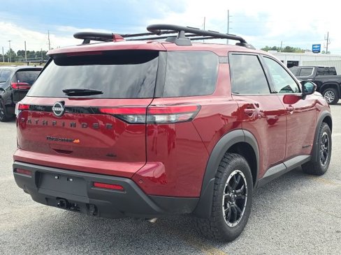 Used 2025 Nissan Pathfinder Rock Creek image 5