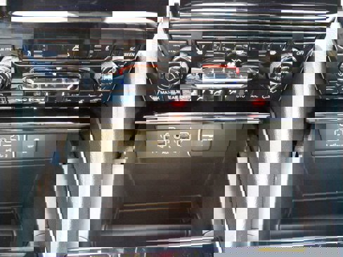 New 2025 Jeep Grand Cherokee Limited w/ Black Appearance Package image 28