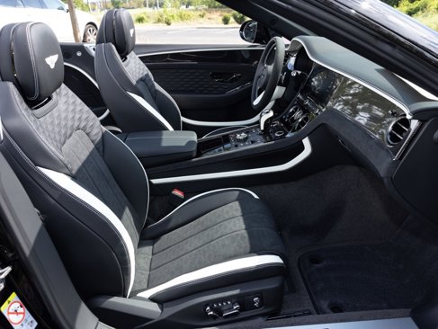 New 2025 Bentley Continental GT Speed image 50