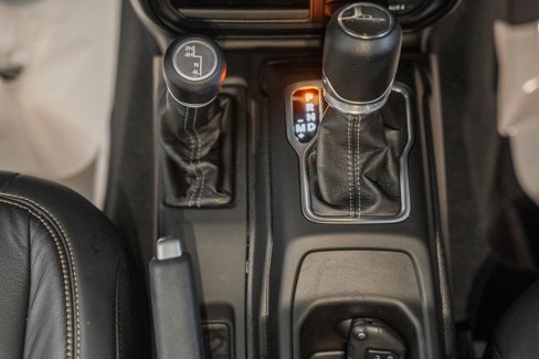 New 2025 Jeep Gladiator Sport image 22