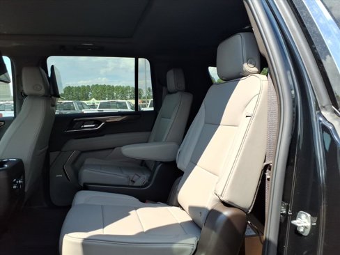 New 2026 GMC Yukon XL Elevation w/ Elevation Premium Package image 22