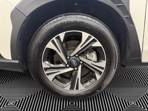 Used 2024 Subaru Crosstrek 2.0i Premium image 14