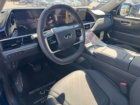 New 2025 INFINITI QX80 Luxe image 8