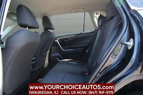 Used 2021 Toyota RAV4 LE image 29