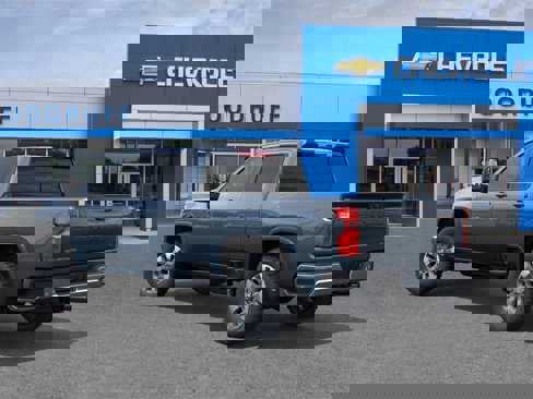 New 2026 Chevrolet Silverado 2500 LT image 3