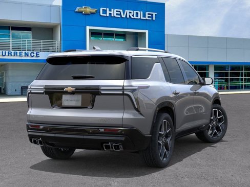 New 2026 Chevrolet Traverse High Country w/ LPO, Floor Liner Package image 4