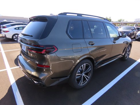 New 2026 BMW X7 xDrive40i w/ Executive Package image 3