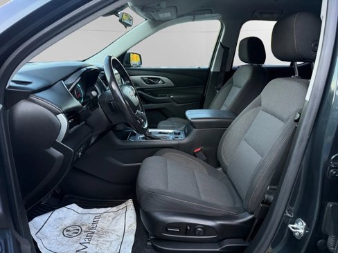 Used 2019 Chevrolet Traverse LT image 13