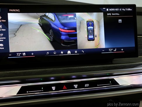 Used 2026 BMW 750e xDrive image 24