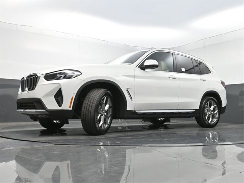 Used 2024 BMW X3 xDrive30i w/ Premium Package w/ZPA image 29