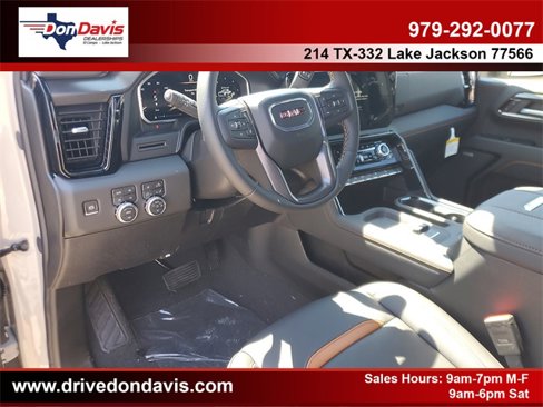 New 2026 GMC Sierra 2500 AT4 image 16