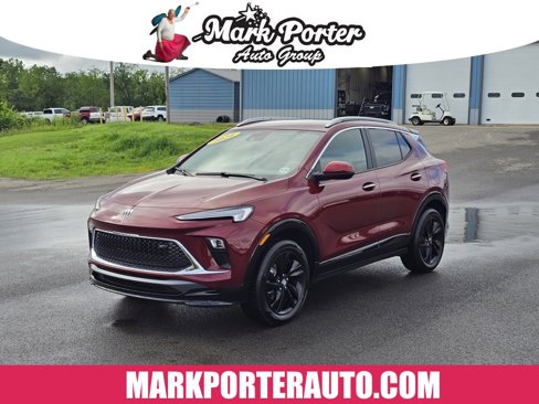 Used 2024 Buick Encore GX Sport Touring image 1