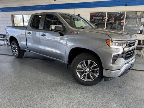 New 2026 Chevrolet Silverado 1500 LT image 2
