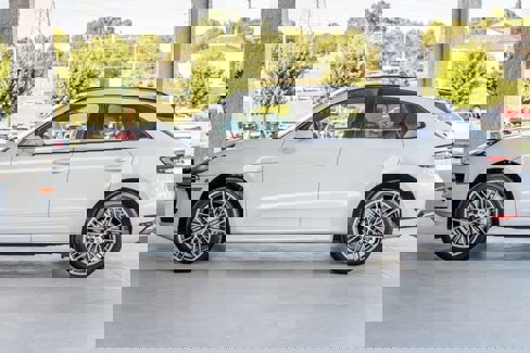 Used 2020 Porsche Macan Turbo image 54