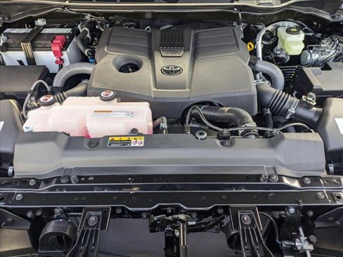 New 2025 Toyota Tundra SR5 image 17