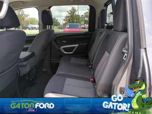 Used 2020 Nissan Titan SV w/ Accessory Utility Package image 14