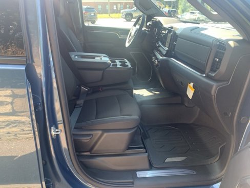 New 2026 GMC Sierra 1500 Elevation w/ LPO, Elevation Black Package image 13