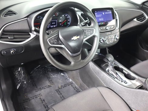 Used 2023 Chevrolet Malibu LT image 8