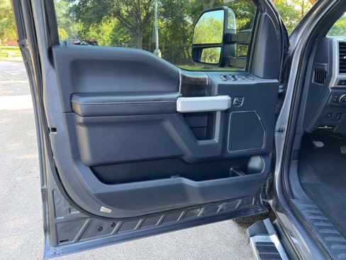 Used 2022 Ford F250 Lariat w/ Lariat Ultimate Package image 10