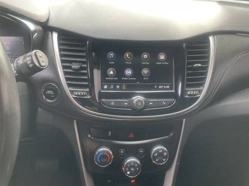 Used 2019 Chevrolet Trax LT w/ LT Convenience Package image 22