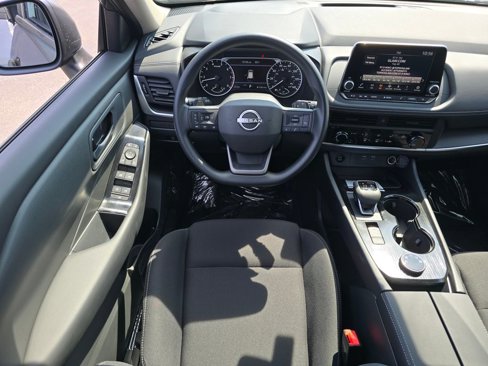 New 2026 Nissan Rogue S image 24