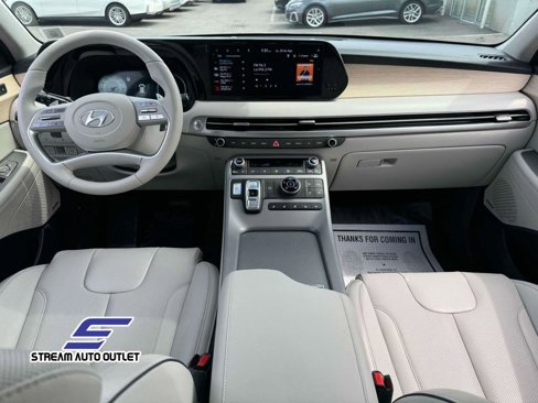 Used 2025 Hyundai Palisade Limited image 14