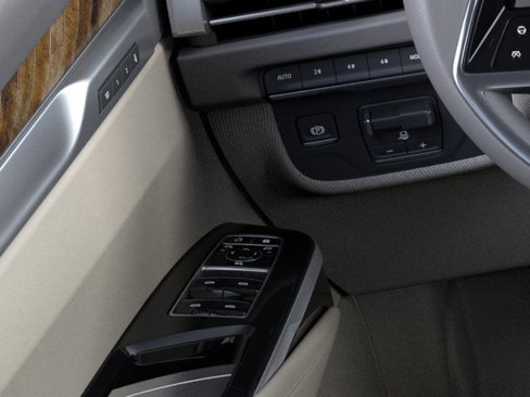 New 2025 Cadillac Escalade ESV Sport Platinum w/ LPO, ONYX Package image 22