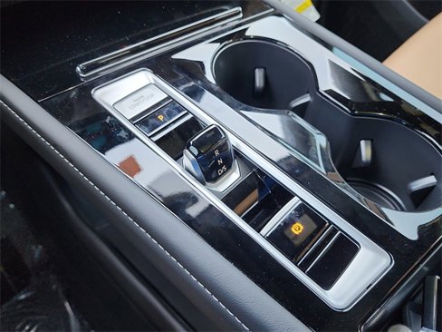 New 2025 Volkswagen Atlas Cross Sport SEL R-Line image 24