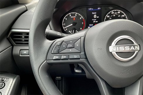 Certified 2025 Nissan Altima 2.5 S image 16