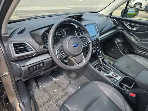 Used 2020 Subaru Forester Limited image 11
