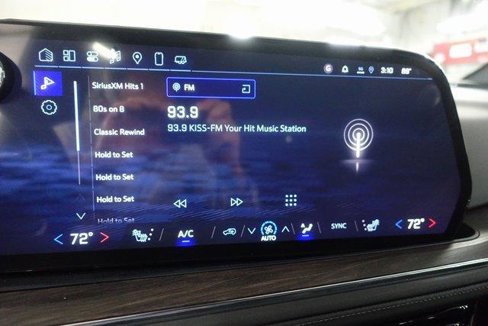 New 2025 Chevrolet Suburban LT w/ Comfort Package image 16