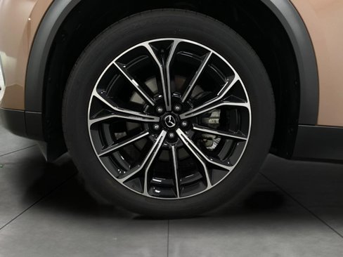 Used 2025 MAZDA CX-70 Plug-In Hybrid w/ Premium Pkg image 13