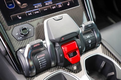 Used 2021 Lamborghini Urus image 13