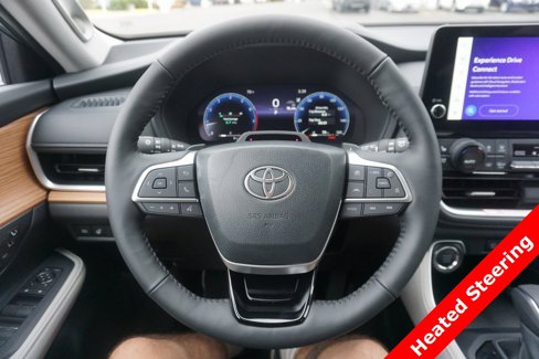 New 2026 Toyota Grand Highlander Platinum image 3