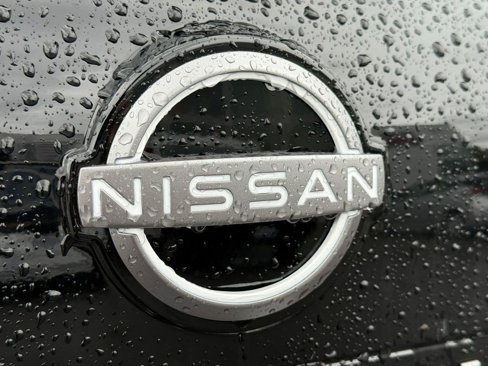 New 2026 Nissan Rogue Platinum image 10