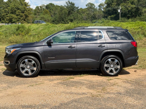 Used 2017 GMC Acadia SLT image 2