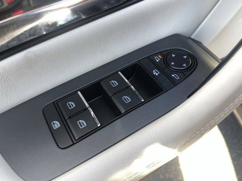 New 2025 MAZDA CX-90 Plug-In Hybrid w/ Premium Plus image 27