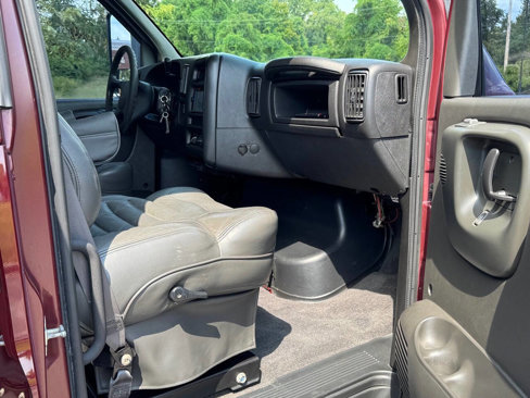 Used 2005 Chevrolet Kodiak C4500 2WD Crew Cab image 7