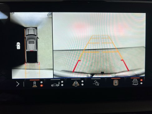 Used 2024 GMC Sierra 1500 AT4X image 38