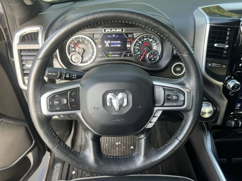 Used 2020 RAM 1500 Laramie image 24