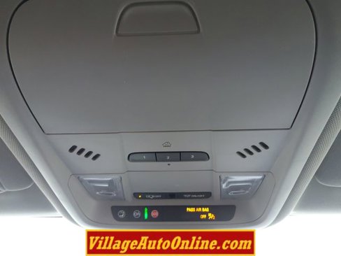 Used 2020 Chevrolet Equinox LT image 44