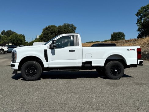 New 2025 Ford F250 XLT image 6