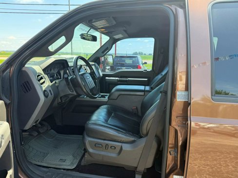 Used 2011 Ford F350 Lariat w/ Lariat Interior Pkg image 14
